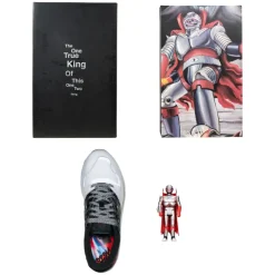 Czarface X Saucony Azura Shoe + Reaction Figure