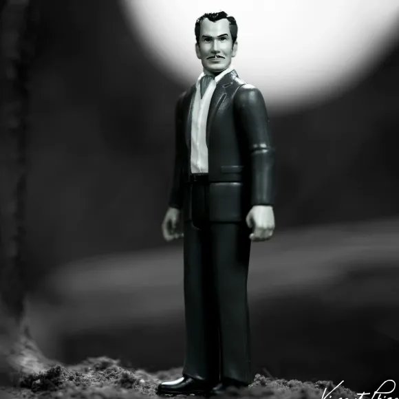 Vincent Price Reaction - Vincent Price (Grayscale)